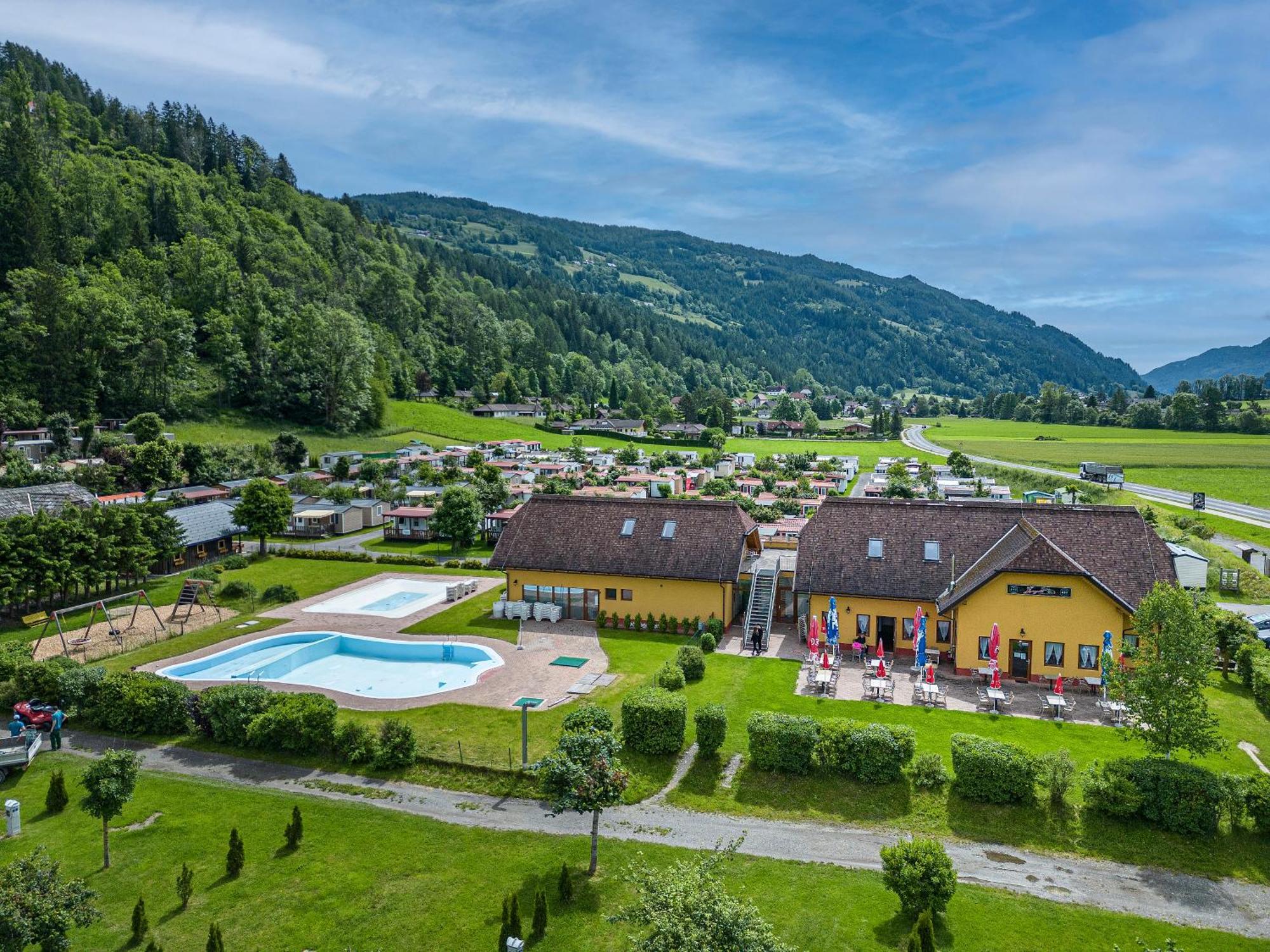 Albatross Mobile Homes On Camping Bella Austria Sankt Peter am Kammersberg Extérieur photo