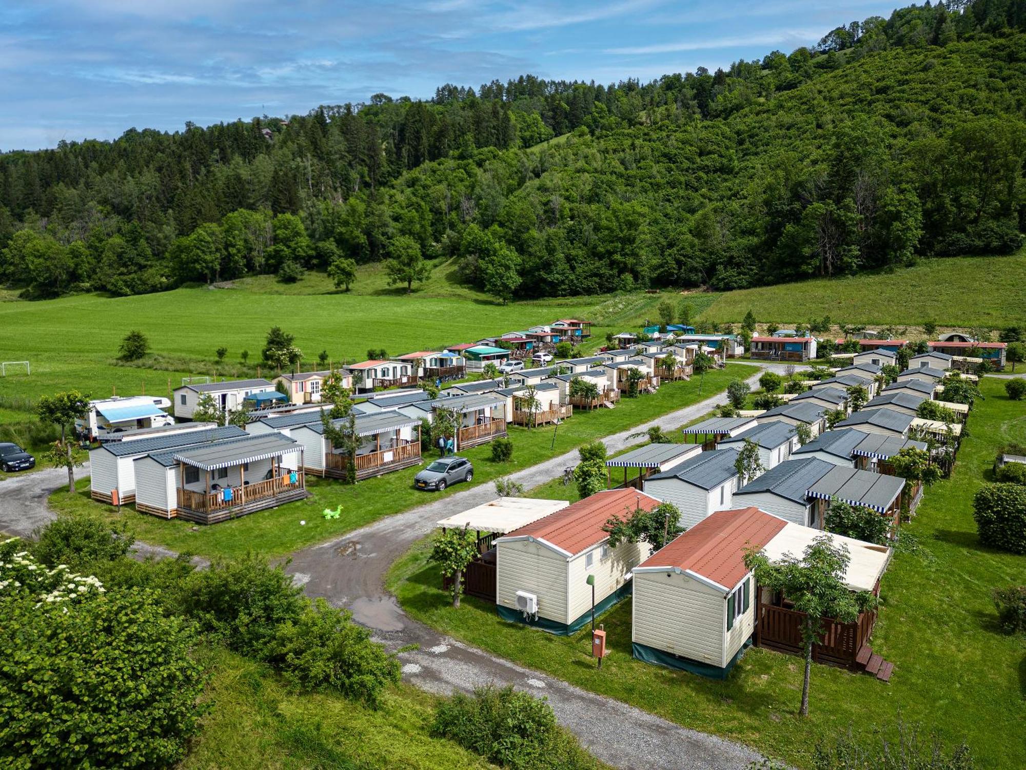 Albatross Mobile Homes On Camping Bella Austria Sankt Peter am Kammersberg Extérieur photo