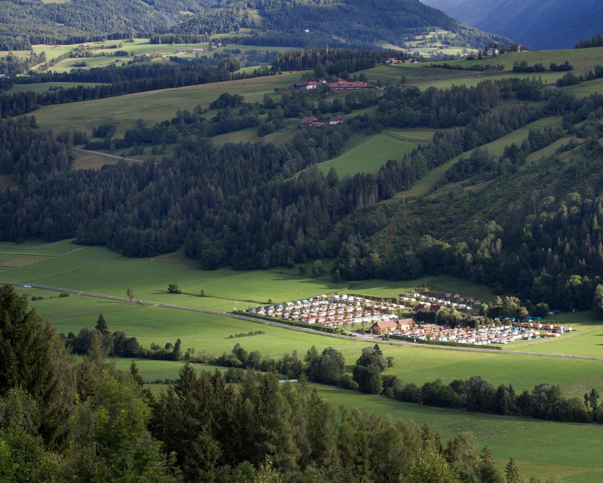 Albatross Mobile Homes On Camping Bella Austria Sankt Peter am Kammersberg Extérieur photo